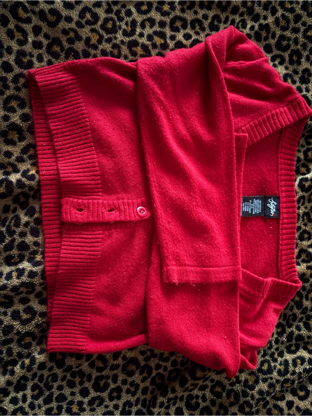 Red Cropped Cardigan - Picture 3 of 3